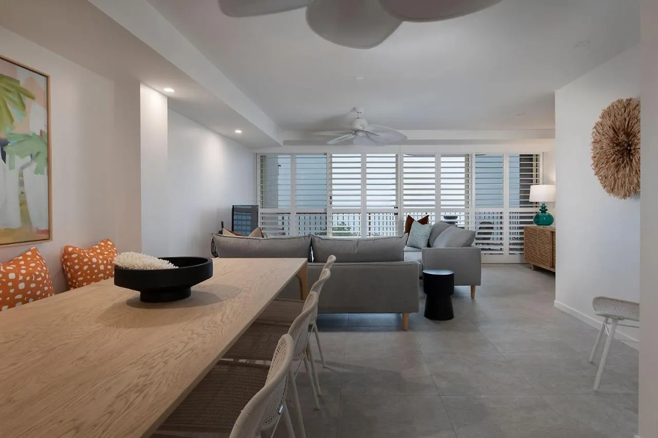 Beachfront Villa Coolum Beach 0*,